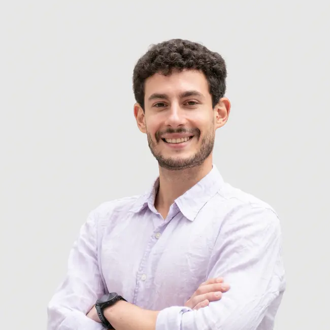 Luca Ferrara program manager startup